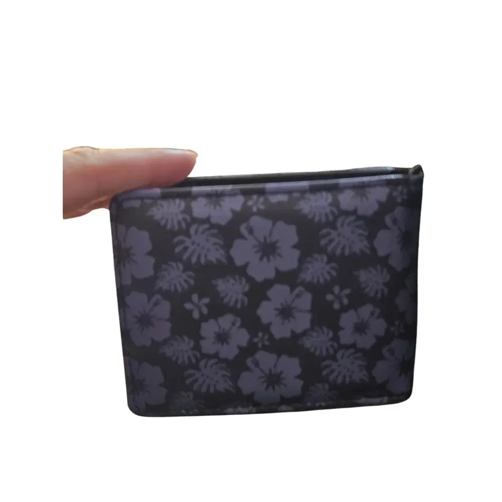 Disney Lilo and Stitch Bifold Wallet NWT Buckle Gift Tin Hawaii Flowers Blue